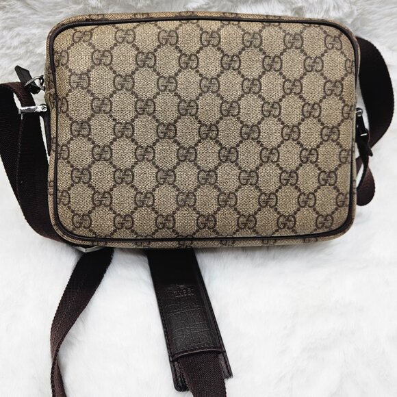 Gucci Supreme Leather Shoulder Bag - Picture 4 of 17